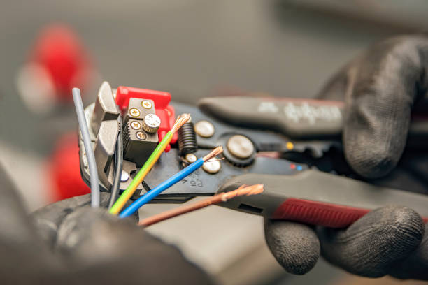 Best Affordable Emergency Electrician  in Lam, AR